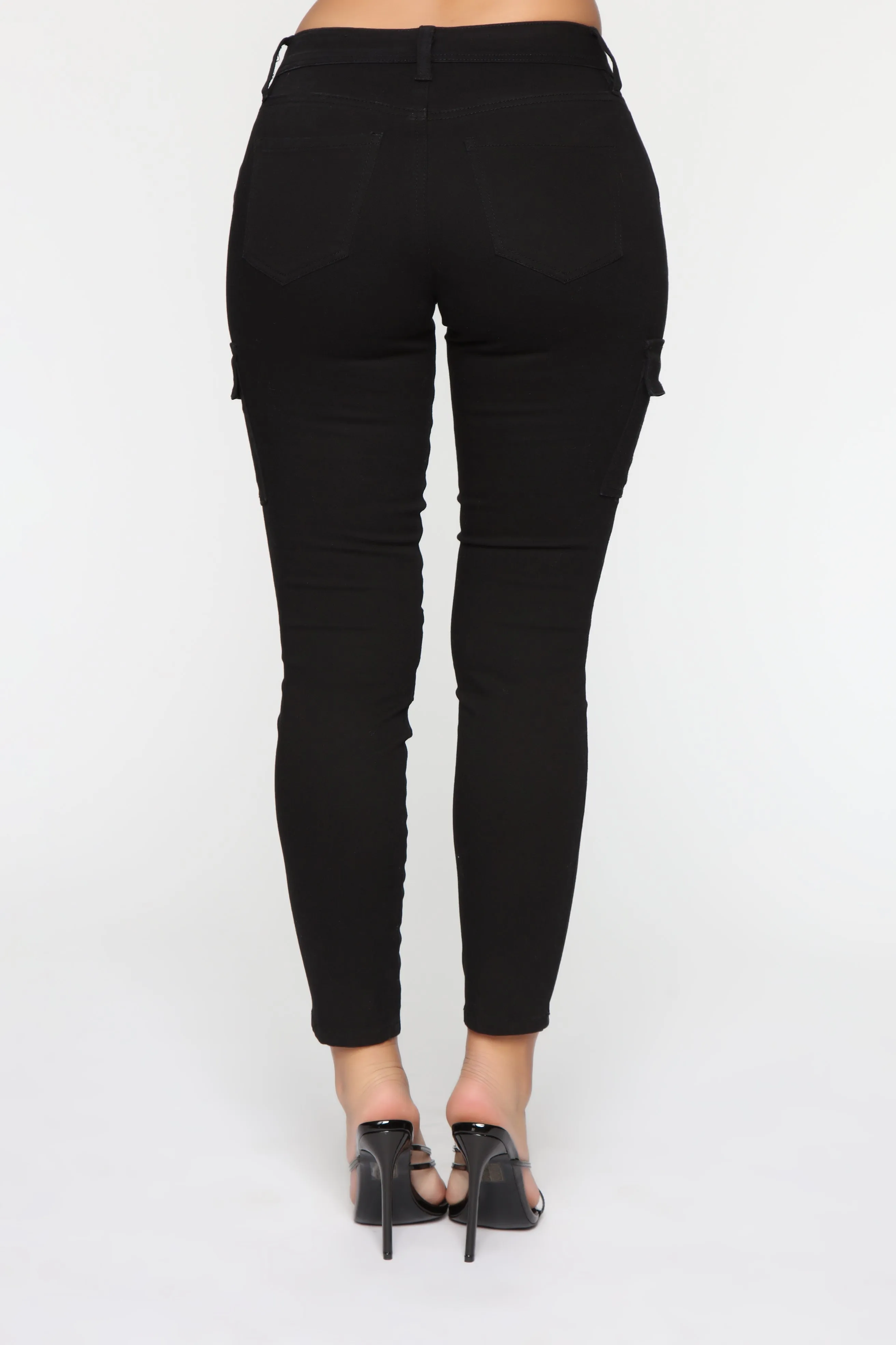 All Types Of Feels Skinny Pants - Black