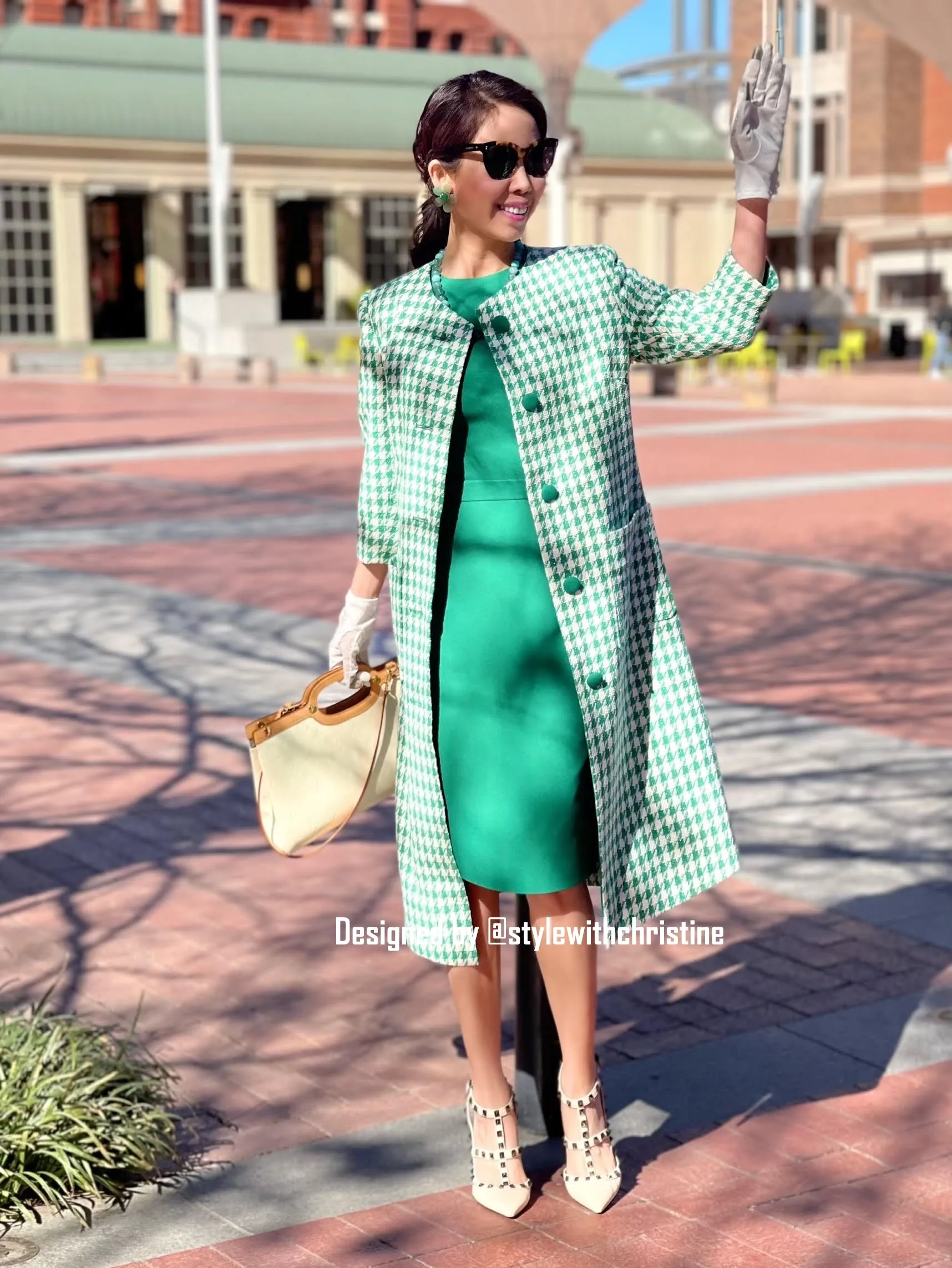 Kennedy Coat set in Hounds Tooths green