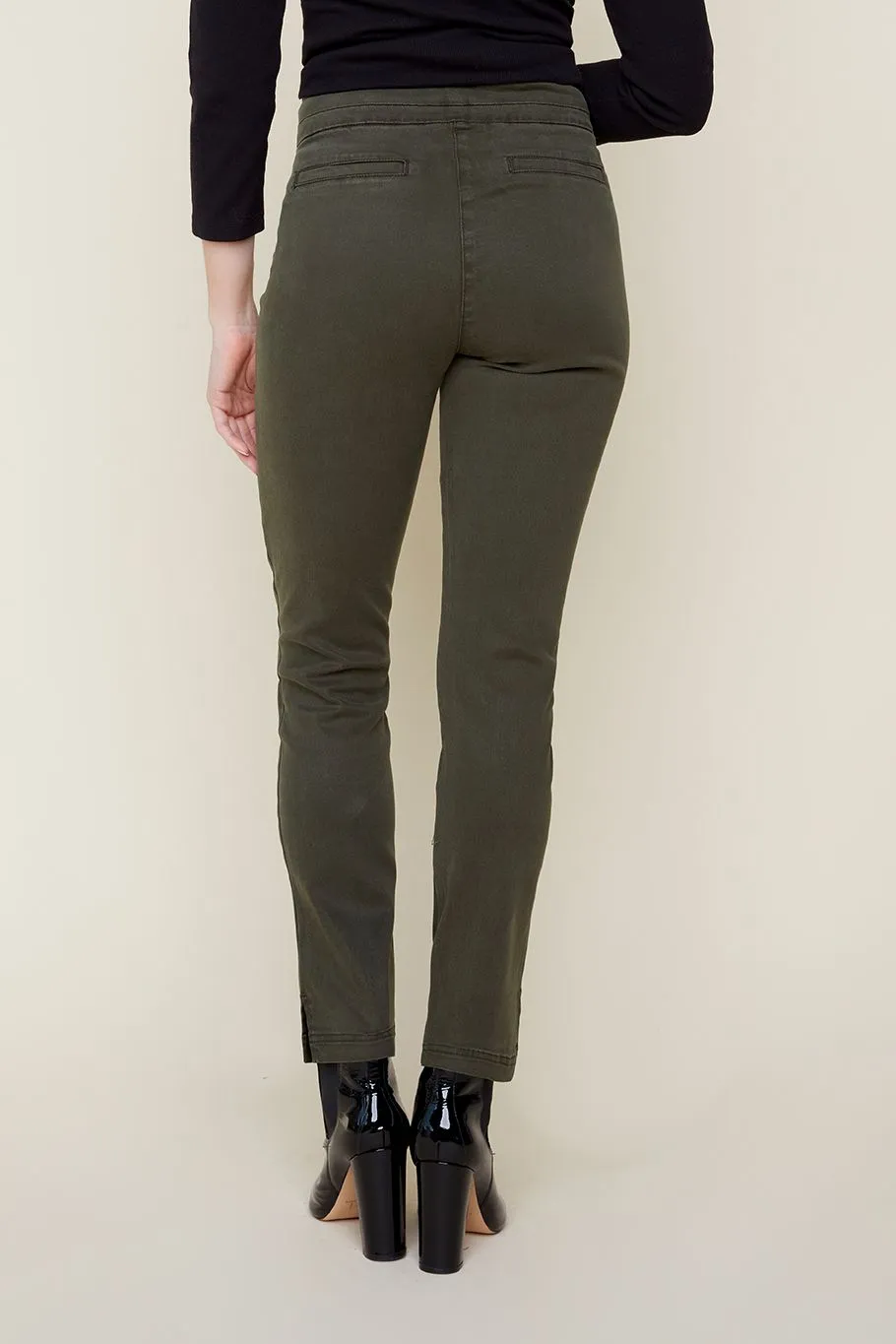 Renuar R1542T Straight Leg Ankle Pant