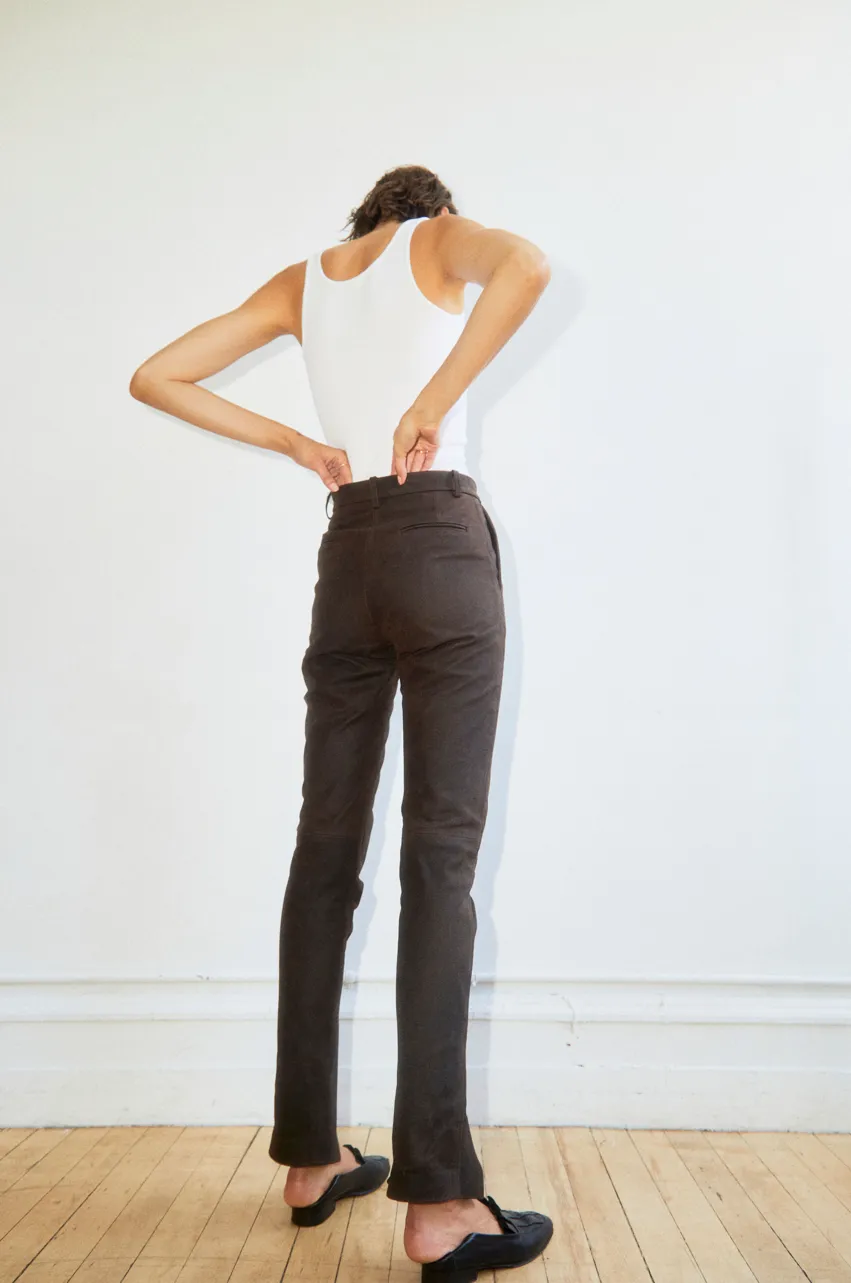 Smith Straight Leg Pant in Brown