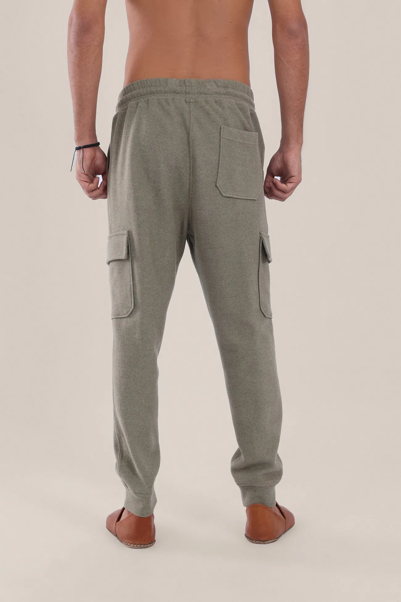 Straight-leg cargo pants