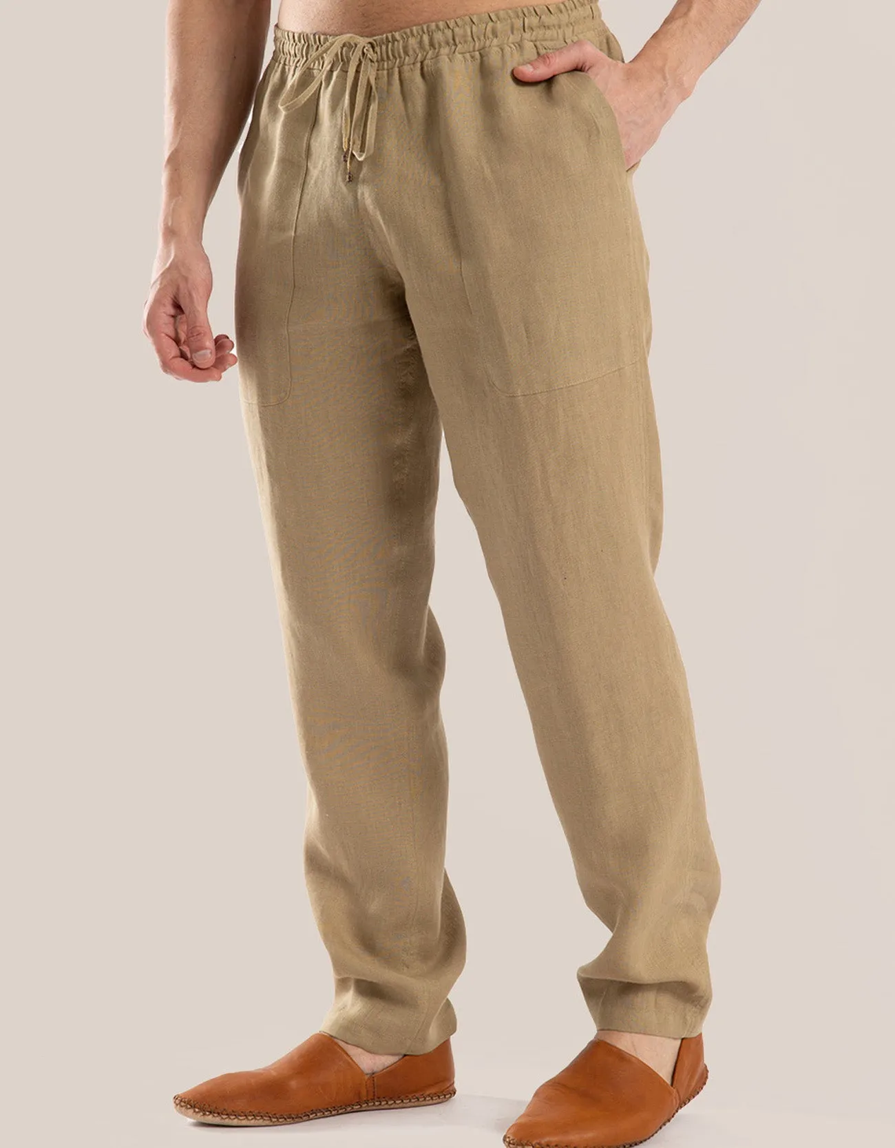 Straight leg linen pants with elastic waistline