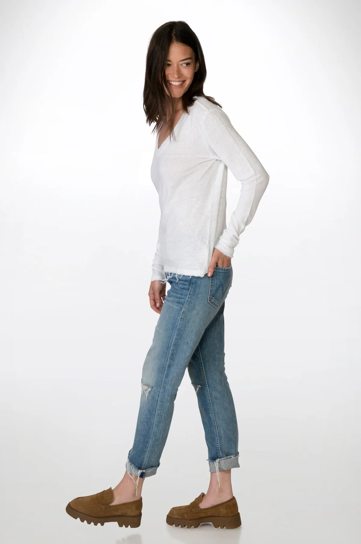 White V Neck Linen Tee Long Sleeve